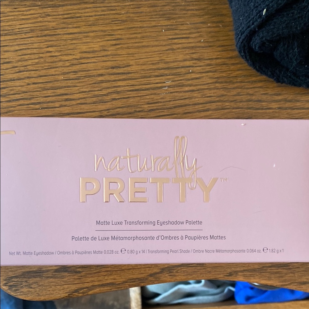 IT Cosmetics Naturally Pretty Eyeshadow Palette
